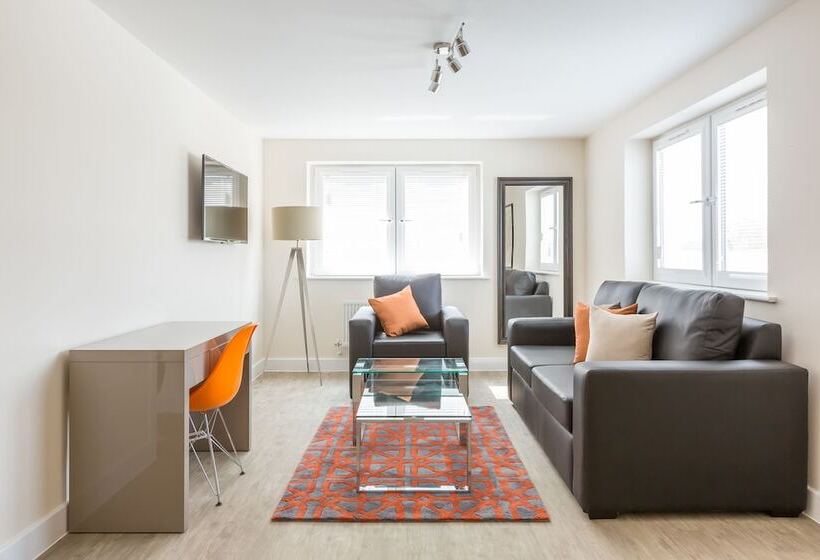 Central Gate Apartments By House Of Fisher