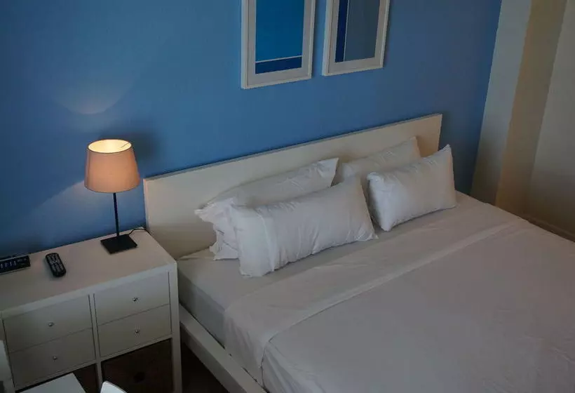 Design Suites Hollywood Beach