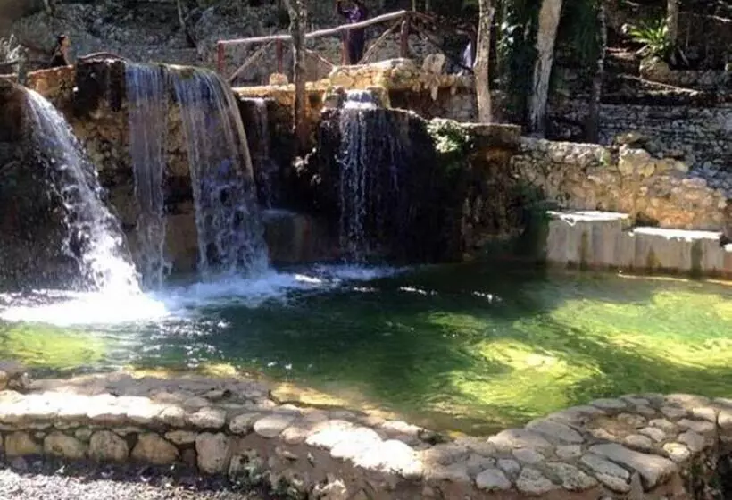 Hotelli Altos De Cano Hondo