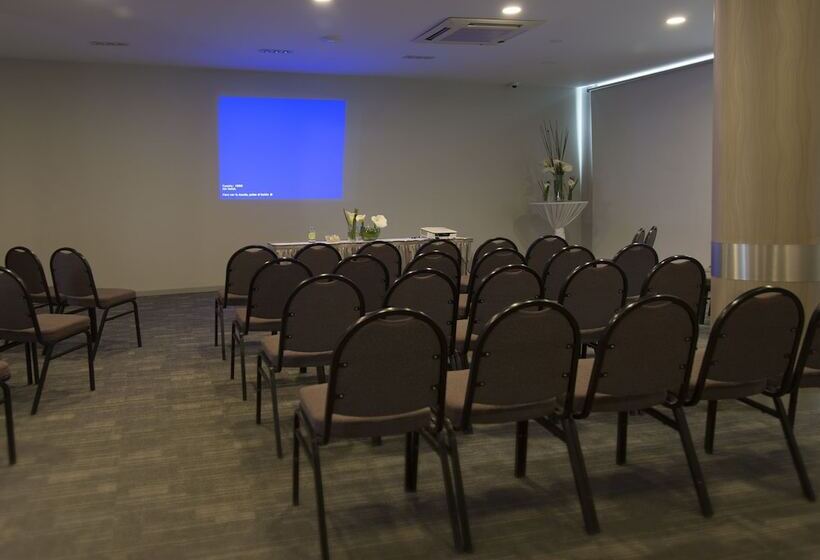 هتل Casa Grande Suites