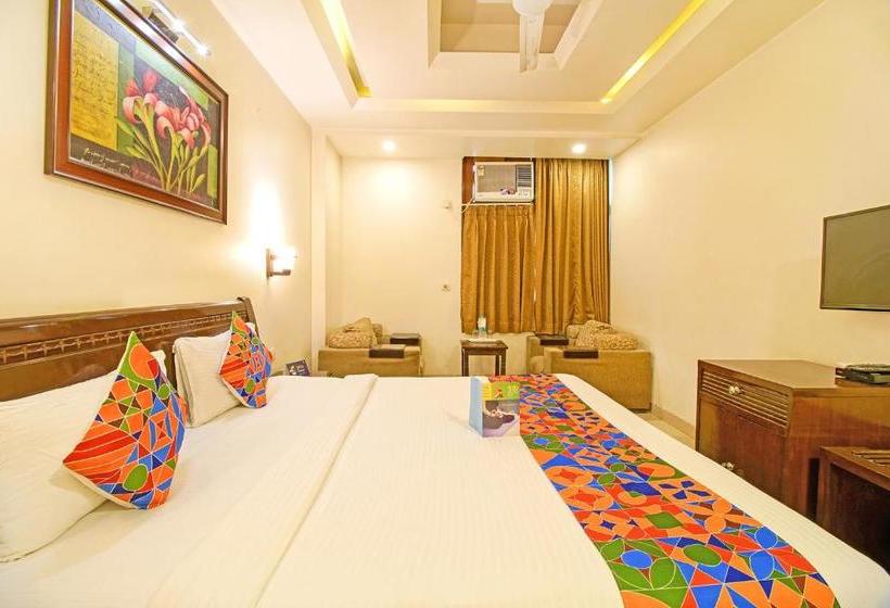 فندق Fab Primero