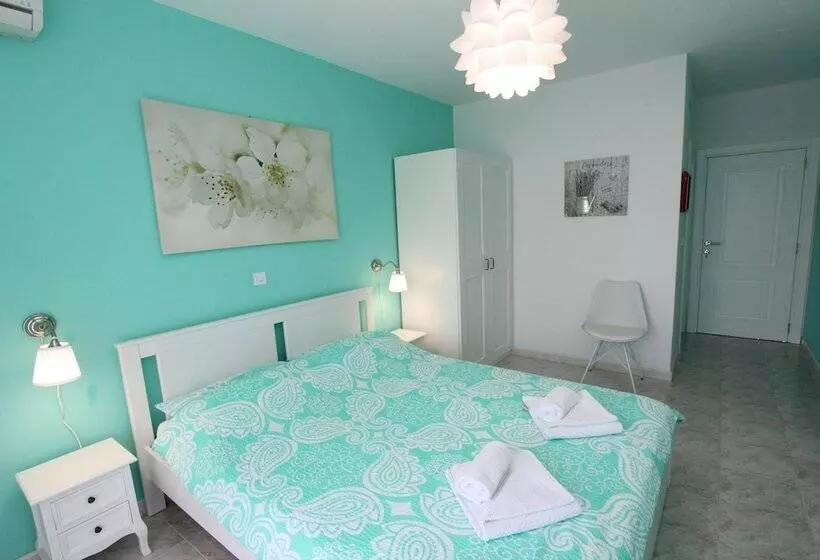 هتل Guest House Ambienti