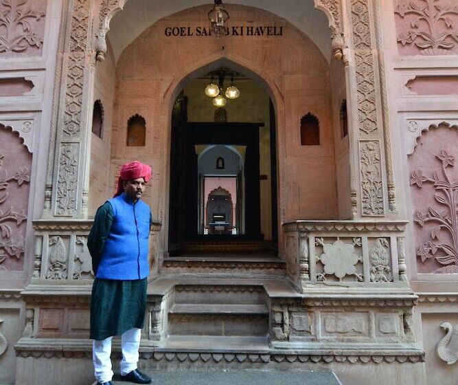 هتل Haveli Dharampura   Unesco Awarded Boutique Heritage