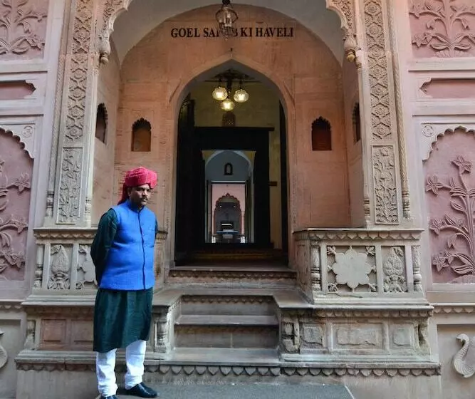 هتل Haveli Dharampura   Unesco Awarded Boutique Heritage