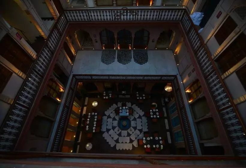 هتل Haveli Dharampura   Unesco Awarded Boutique Heritage
