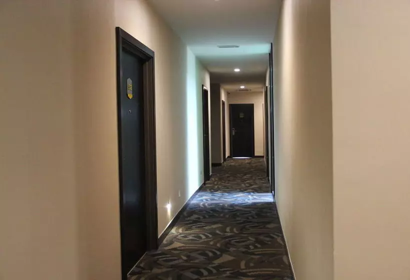 هتل Memoire Hornbill