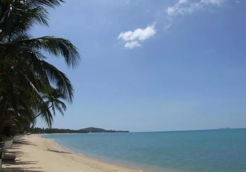 Hotelli Moonhut Bungalows