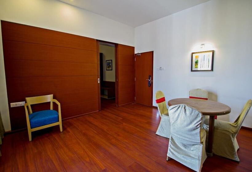 هتل Rathi Residency