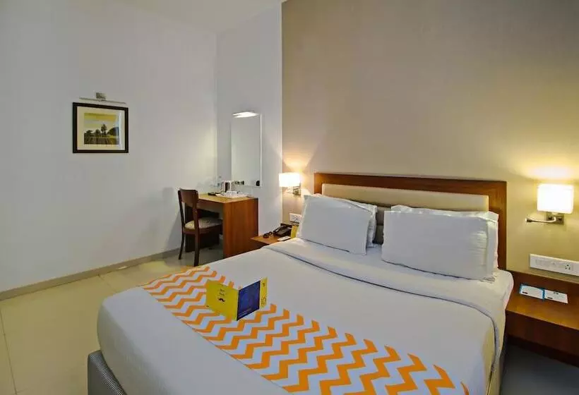 ホテル Rathi Residency