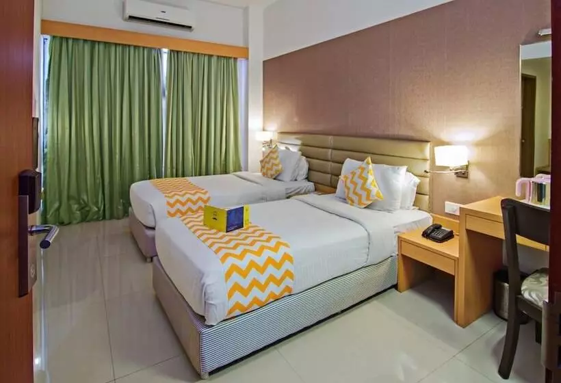 ホテル Rathi Residency