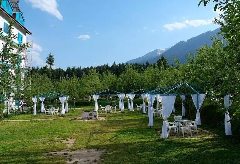 ホテル Treebo Trend Celebriti Manali