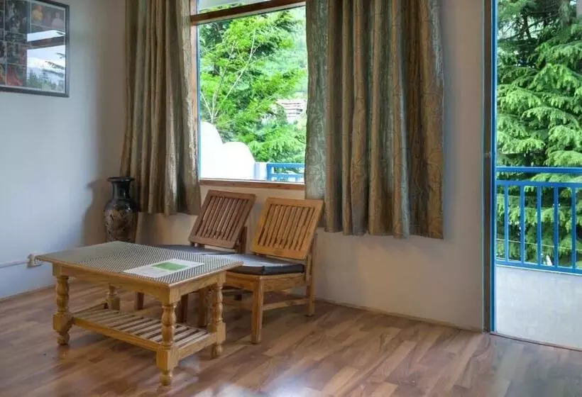 ホテル Treebo Trend Celebriti Manali