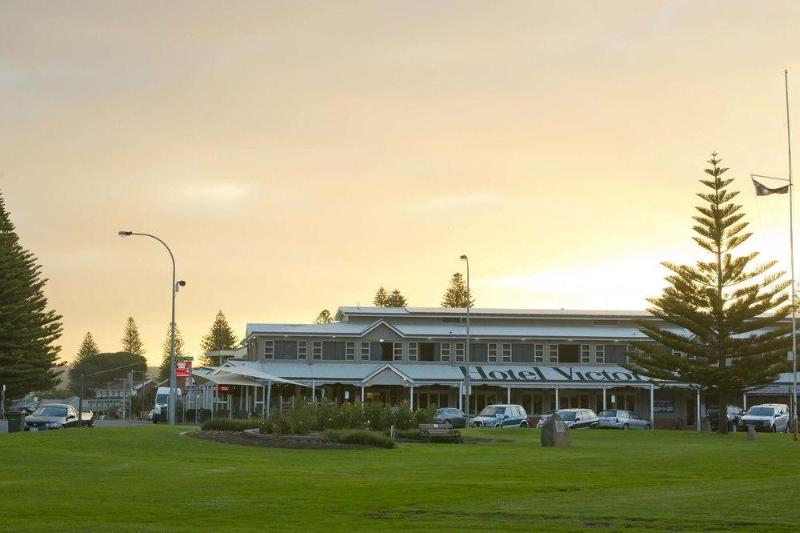 Nightcap At Hotel Victor