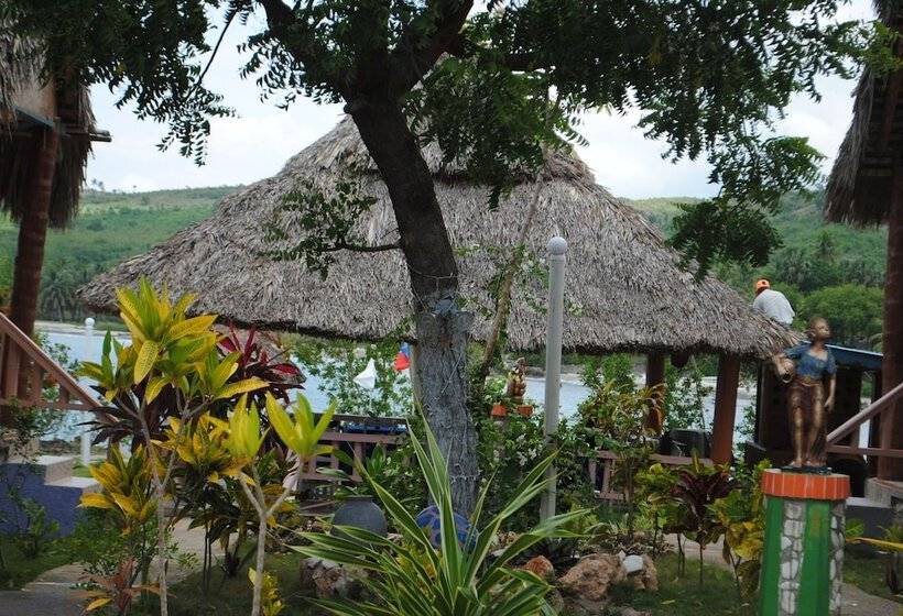 La Source Hotel & Resort