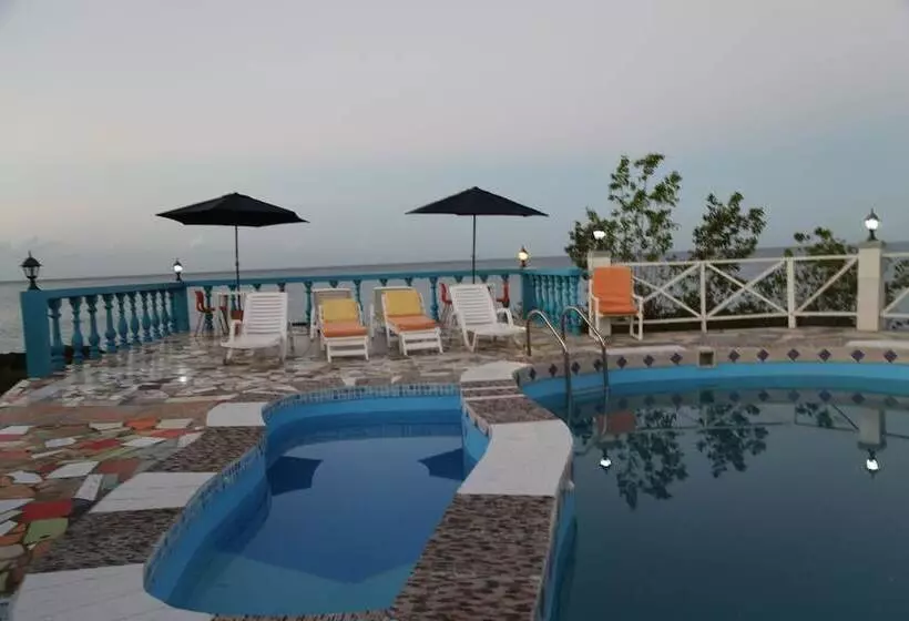 La Source Hotel & Resort