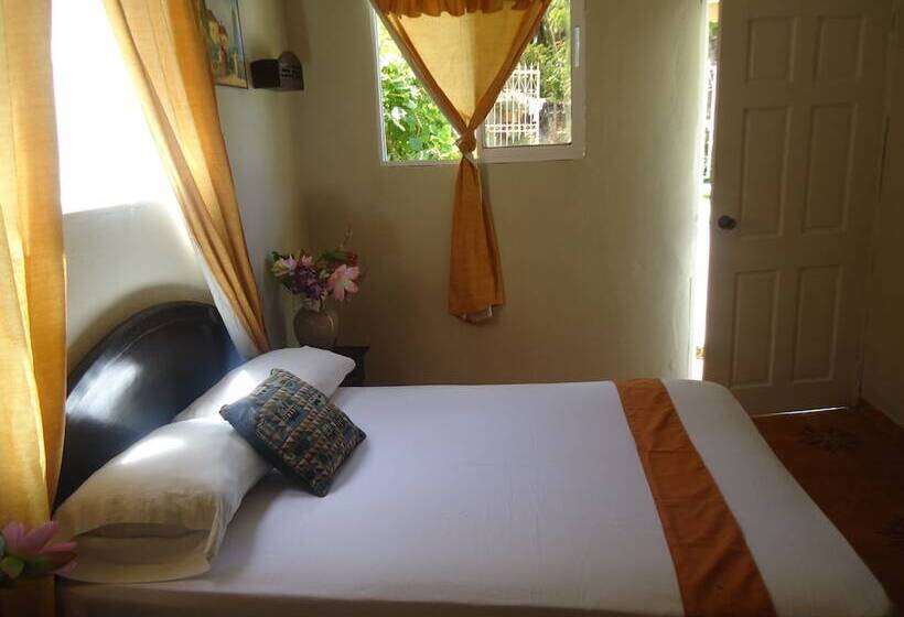 La Source Hotel & Resort