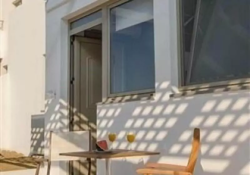 Lenikos Resort