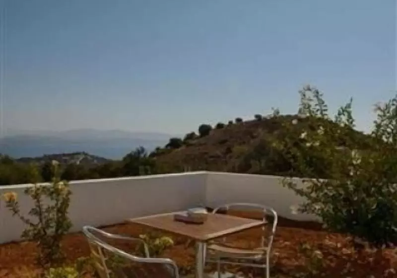 Lenikos Resort