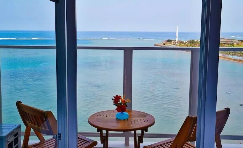 Beach Front Tower Mihama By Dsh