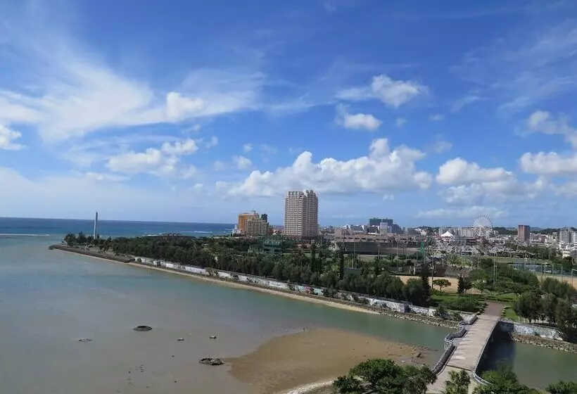 Beach Front Tower Mihama By Dsh