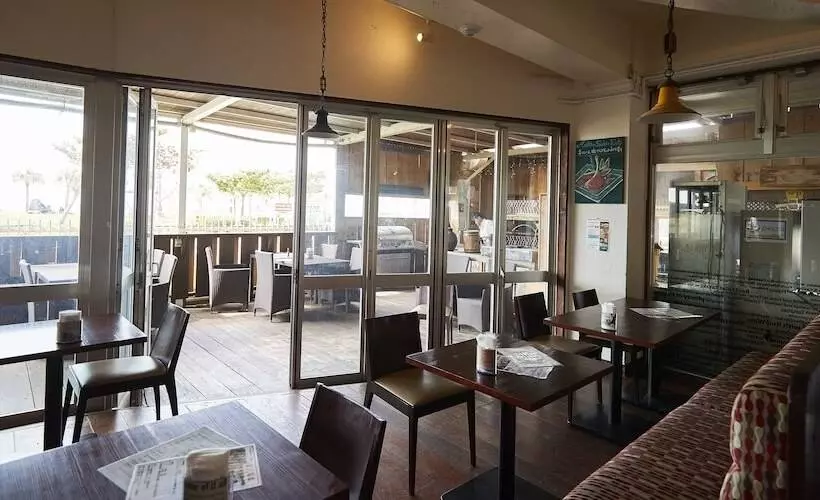 Beach Front Tower Mihama By Dsh