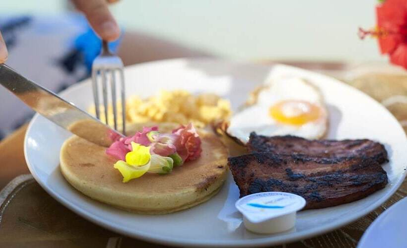 Beach Front Tower Mihama By Dsh