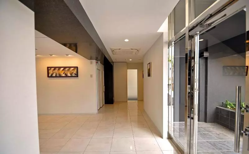 Beach Front Tower Mihama By Dsh