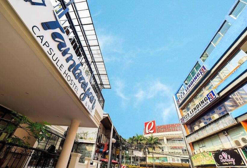 Kapselhotell Tambayan Capsule Hostel