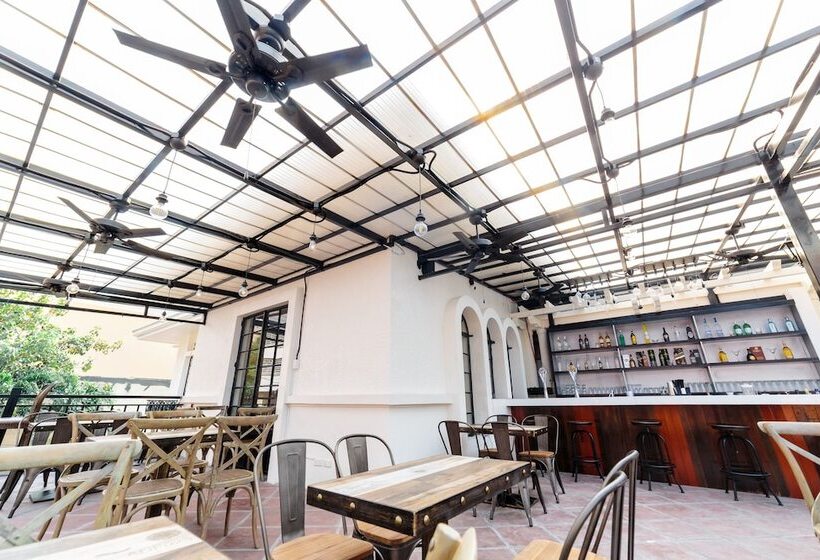 Kapselhotell Tambayan Capsule Hostel