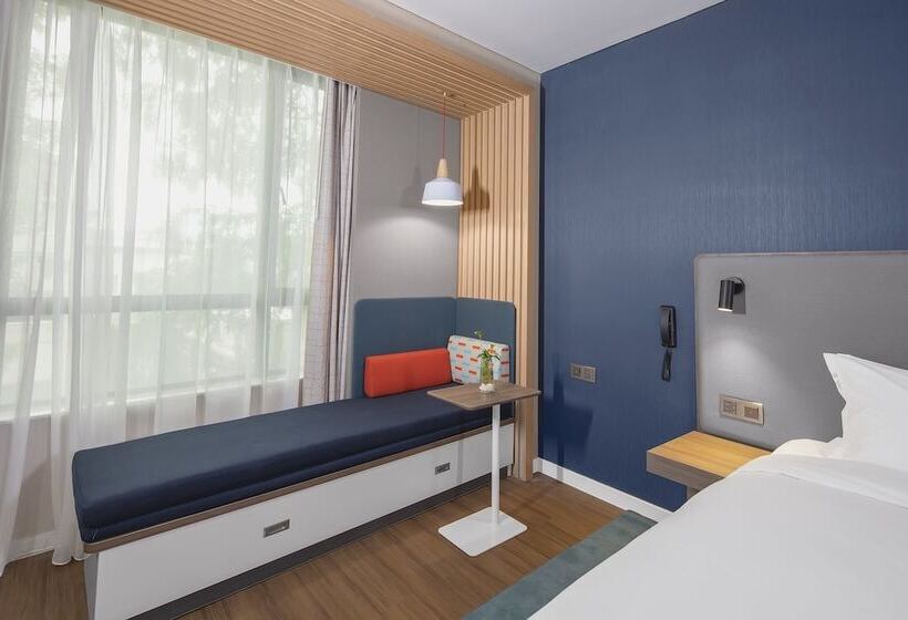 Hotel Holiday Inn Express Shanghai Chongming, An Ihg