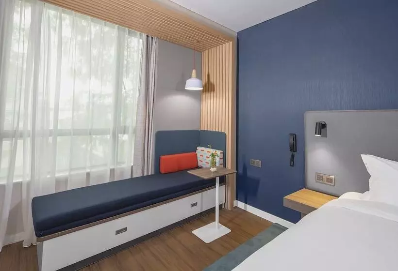 ホテル Holiday Inn Express Shanghai Chongming By Ihg