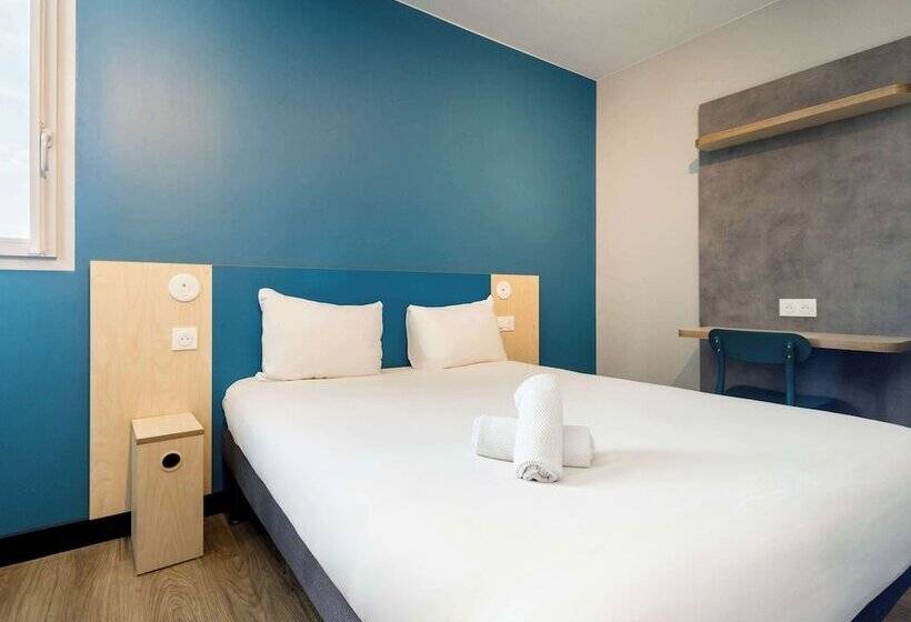 בית מלון כפרי Ibis Budget Nanterre La Defense