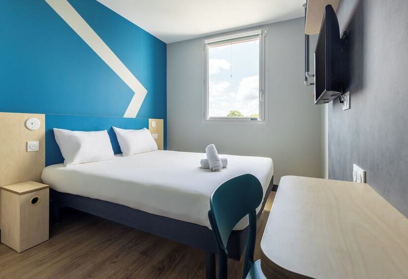 בית מלון כפרי Ibis Budget Nanterre La Defense