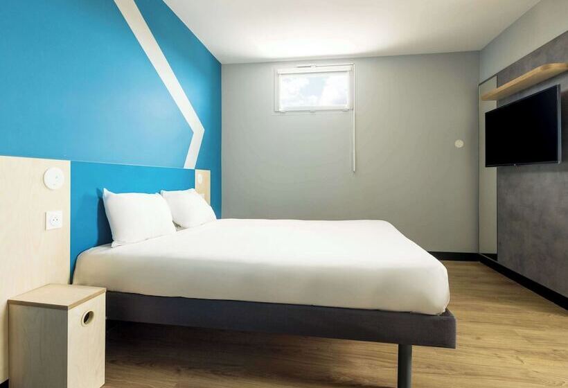 בית מלון כפרי Ibis Budget Nanterre La Defense