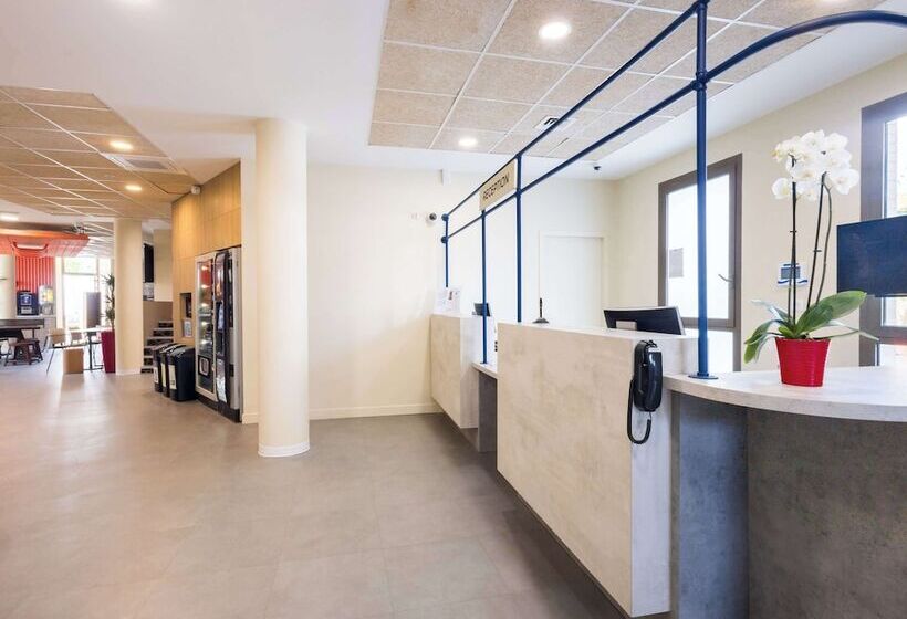 בית מלון כפרי Ibis Budget Nanterre La Defense