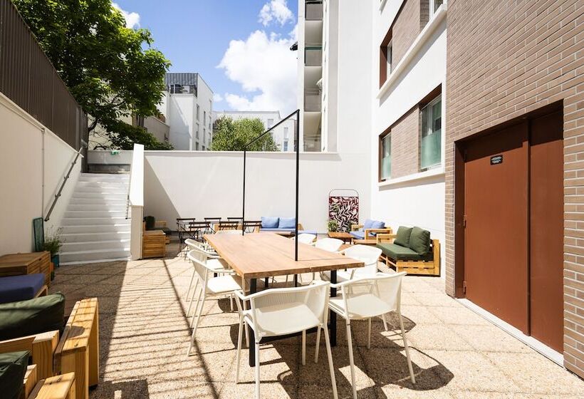 בית מלון כפרי Ibis Budget Nanterre La Defense