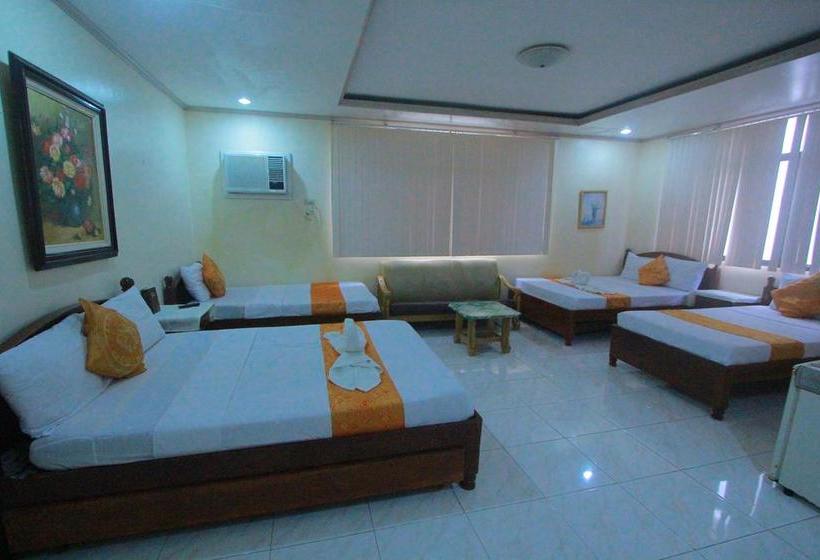 Hotelli Il Portico Boracay Beach Resort