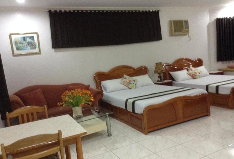 Hotelli Il Portico Boracay Beach Resort