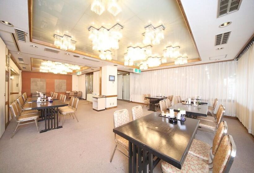 فندق Il Viale Hachinohe