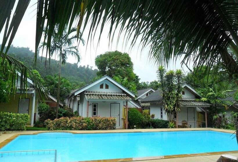 בית מלון כפרי Khaolak Banana Bungalow