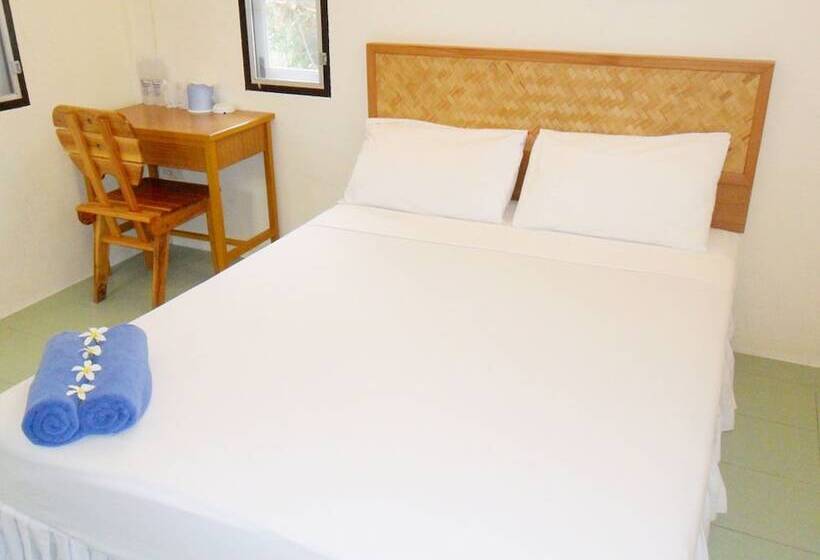 בית מלון כפרי Khaolak Banana Bungalow