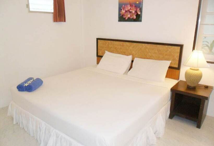 בית מלון כפרי Khaolak Banana Bungalow