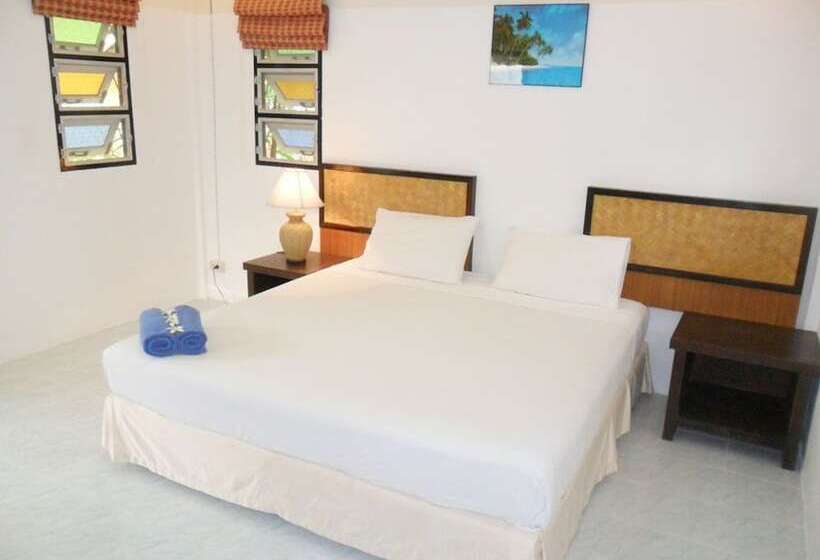 בית מלון כפרי Khaolak Banana Bungalow