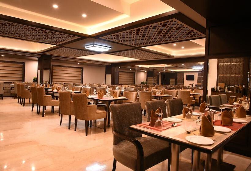 בית מלון כפרי Landmark