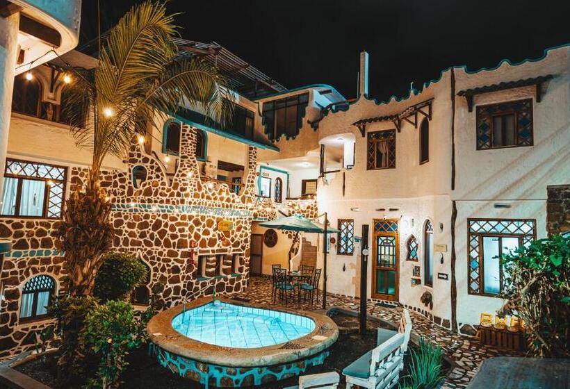 בית מלון כפרי Maidith Galapagos Inn