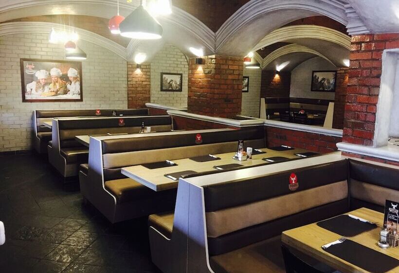 Hotel Picanha Grill Guest House & Events Venue