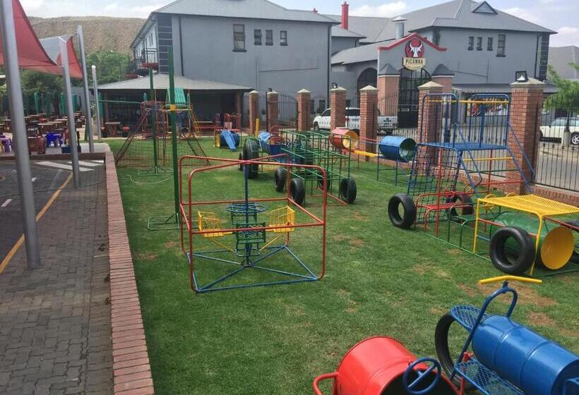 Hotel Picanha Grill Guest House & Events Venue