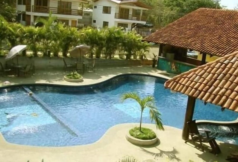 ホテル Palmeras Carrillo Beach