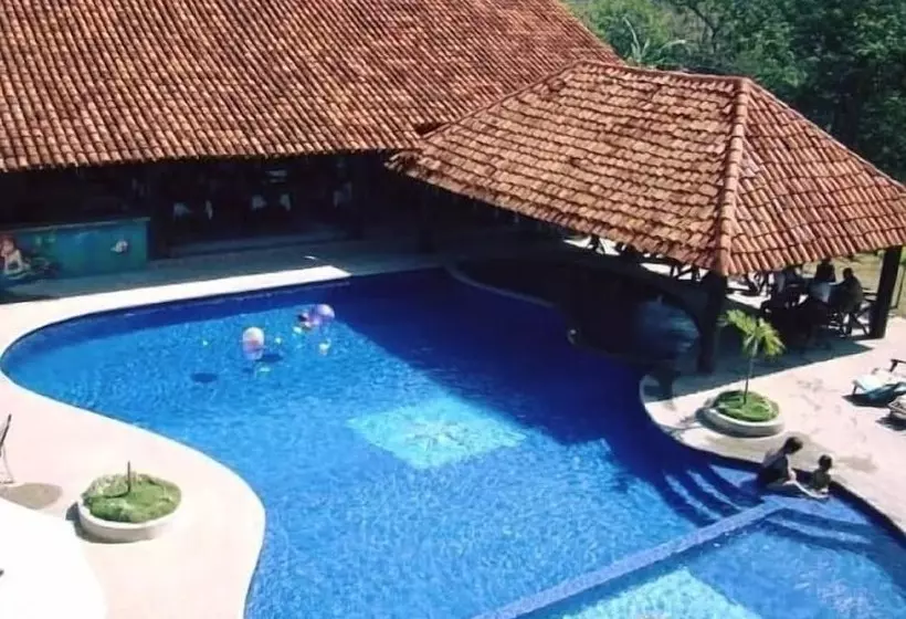 هتل Palmeras Carrillo Beach