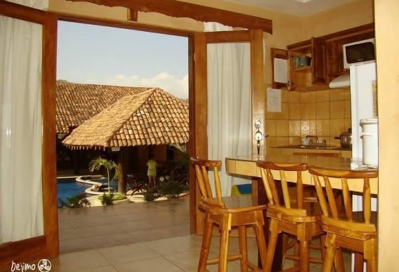 ホテル Palmeras Carrillo Beach